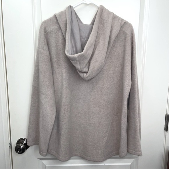 Soft Surroundings Tan Hooded Teddy Pullover Top M - Picture 5 of 13